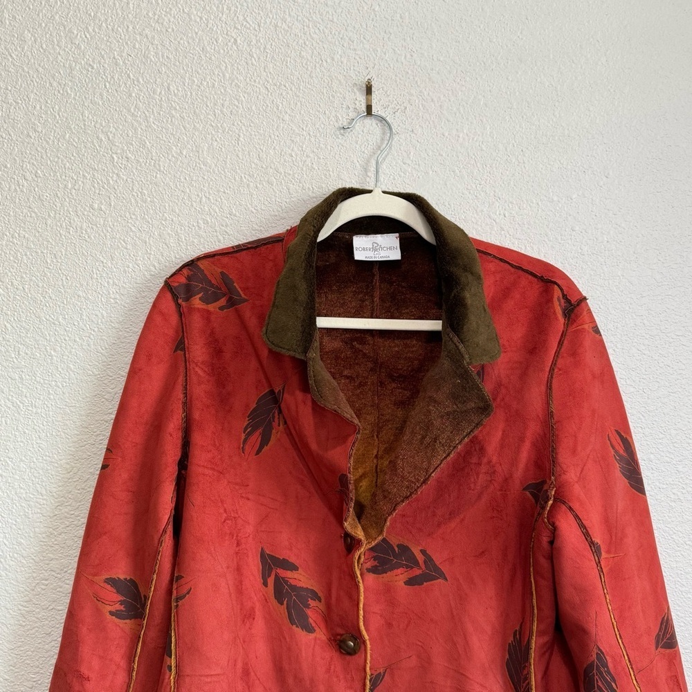 VTG Reversible Jacket Red Faux Suede + Fur Casual Button Up Boho Artsy Leaf L - Picture 2 of 14